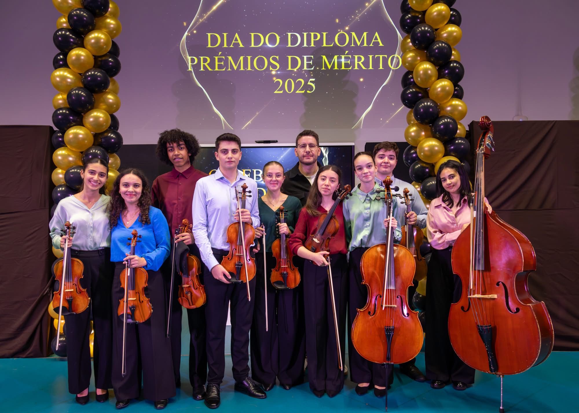 ARTEAM enriquece a cerimónia de entrega de diplomas dos alunos de Monserrate